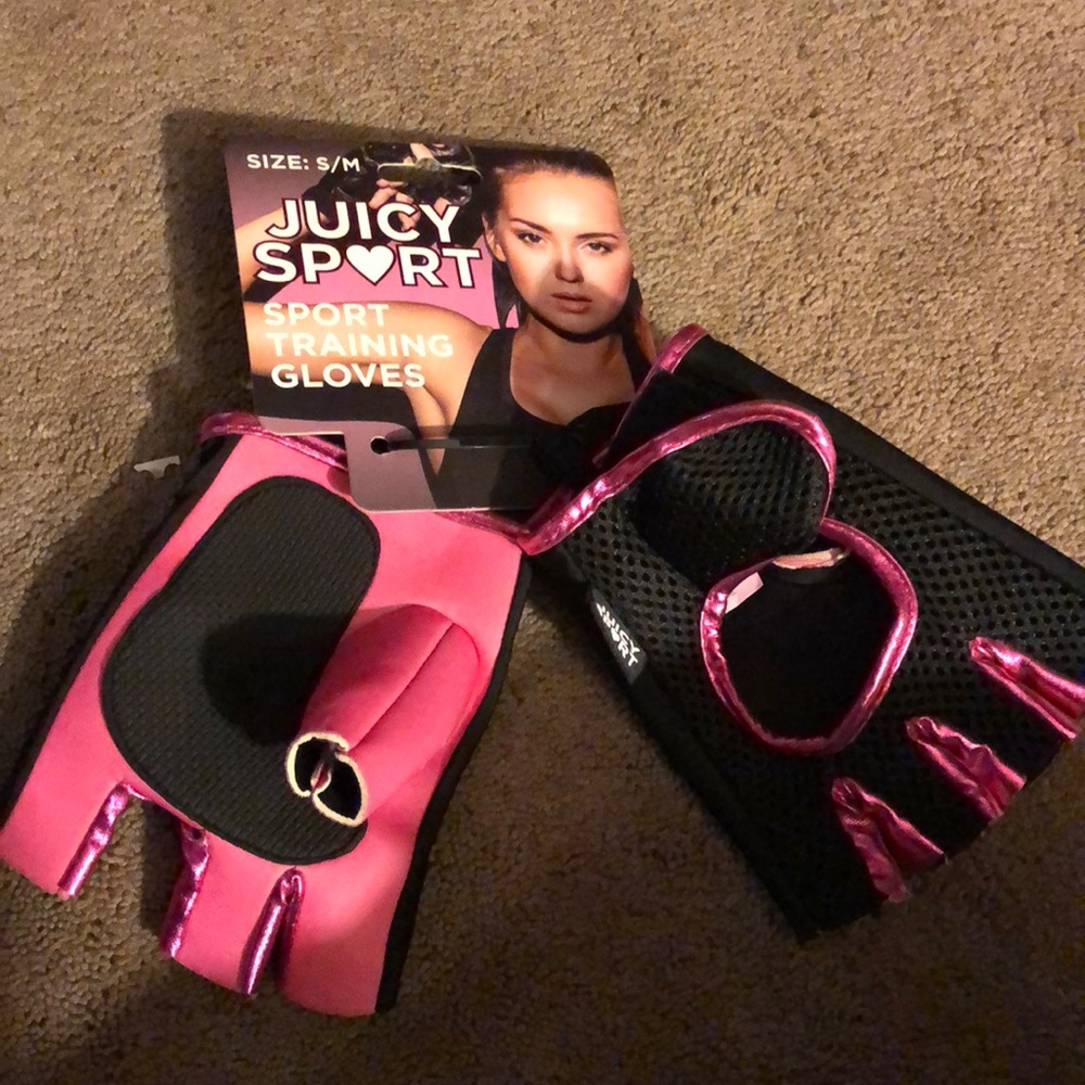 Weight lifting gloves